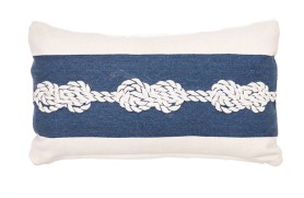 Knots pillow