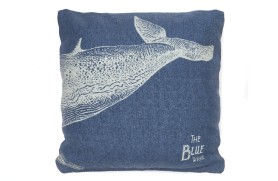 Set of 2 Whale cushions