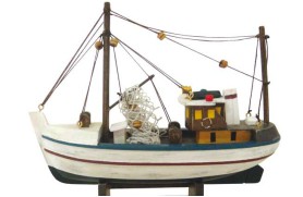 Authentic Model Fishing Boats: Craftsmanship and Tradition in